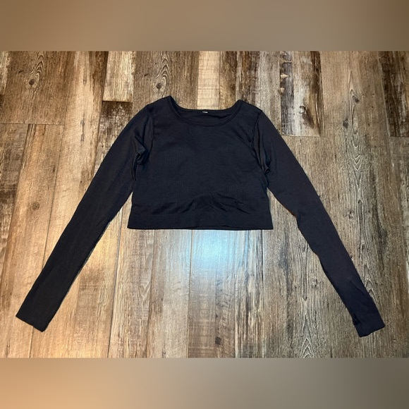 Lululemon Ebb to Street Long Sleeve Black Size 8 - Picture 3 of 7